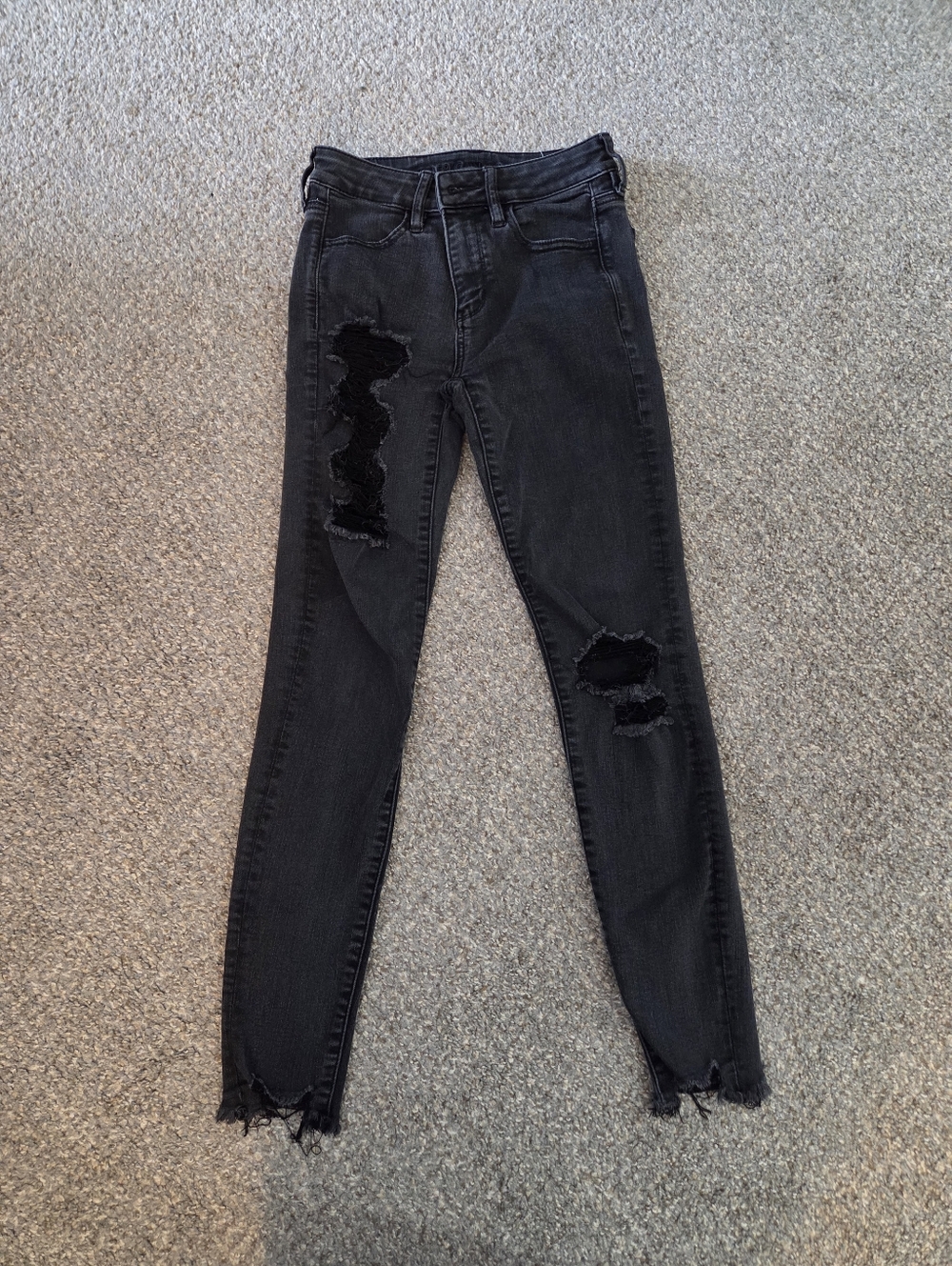 American Eagle Outfitters Black Distressed Skinny Jeans